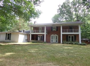 845 Fairfield Dr, Hermitage, PA 16148