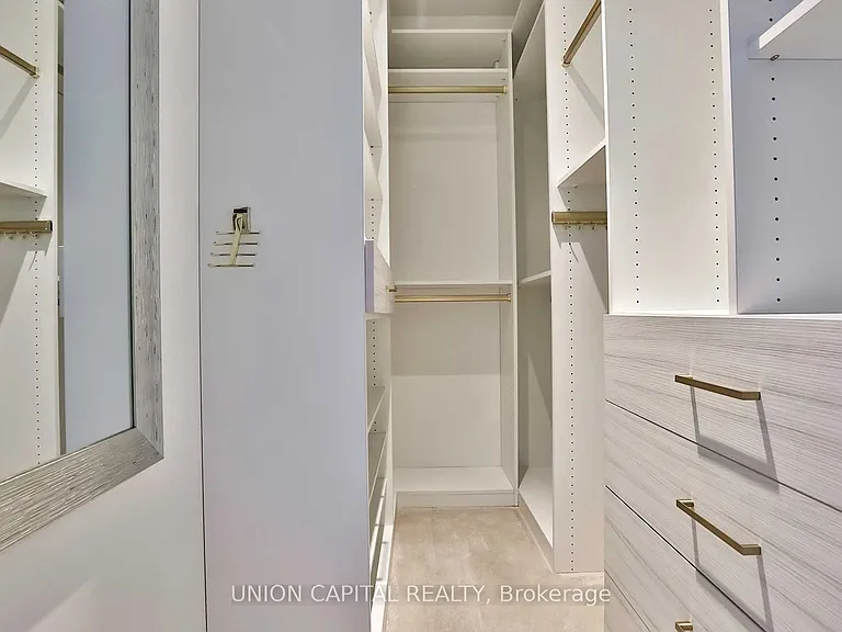 180 University Ave #5805 — Photo 22