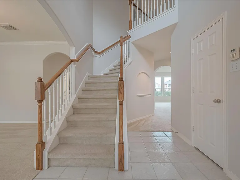 18118 Billabong Crescent Ct — Photo 5