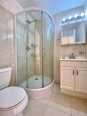 Rented by Maz Group NY | media 15