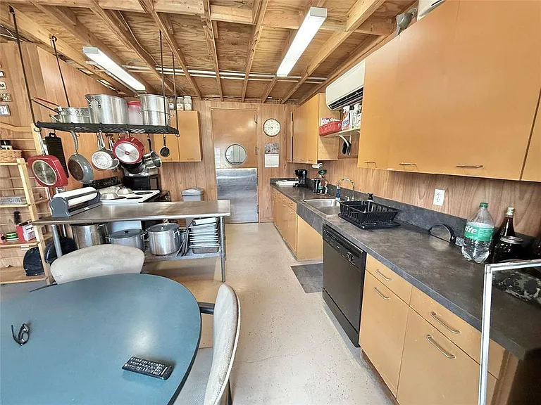 2501 County Road 228 — Photo 15