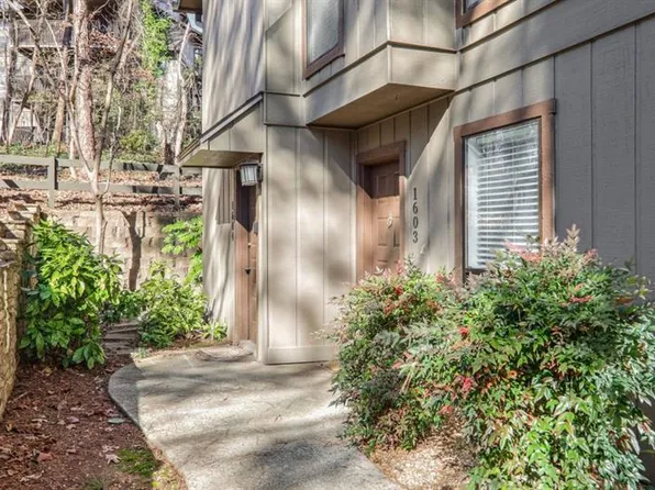 1603 Cumberland Ct SE, Smyrna, GA 30080