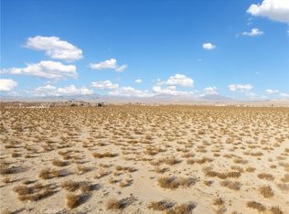 720 Old Woman Springs Rd, Lucerne Valley, CA 92356