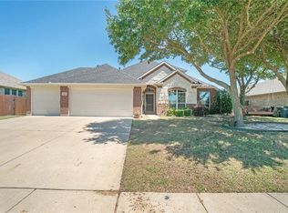 805 Sugar Hill Ave, Cleburne, TX 76033