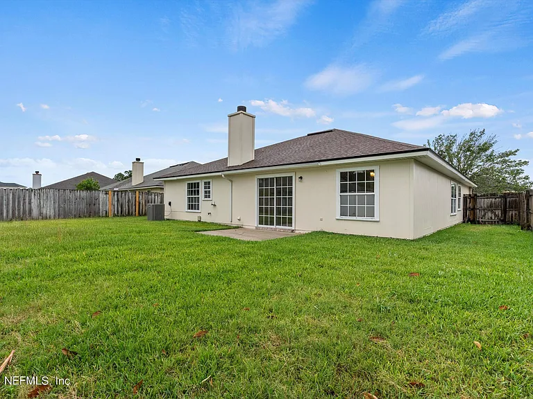 12756 Bentwater Dr — Photo 25