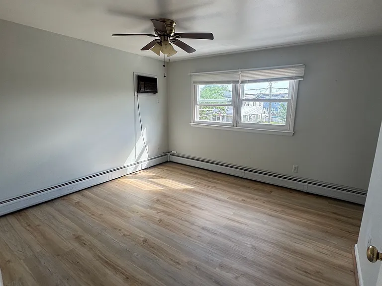 119 Garibaldi Ave #2 — Photo 7