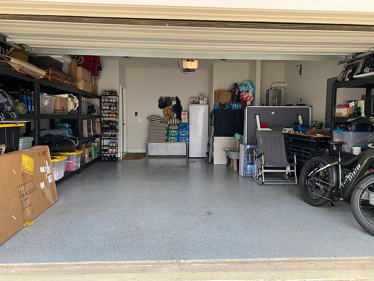 116 Grove View Rd — Photo 5