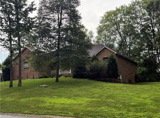 580 Kadie Ln, Zanesville, OH 43701