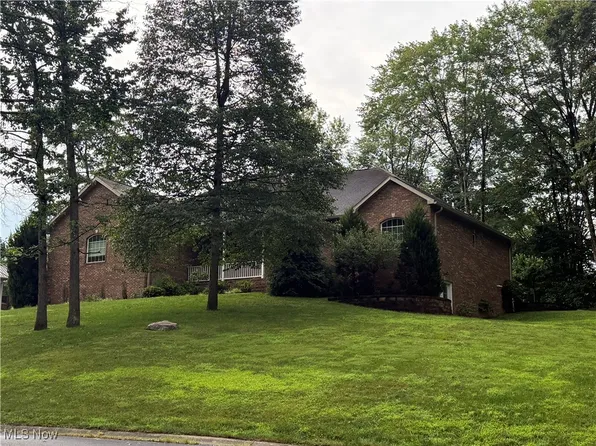 580 Kadie Ln, Zanesville, OH 43701