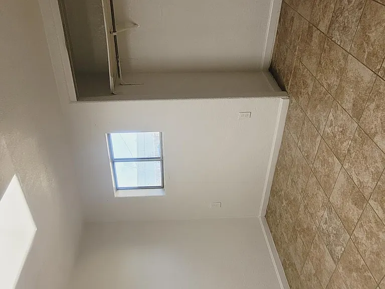 4412 N 67th Ave — Photo 14