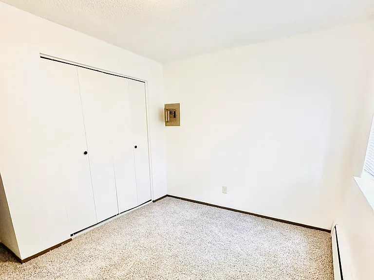 722 Buchanan Ave — Photo 9