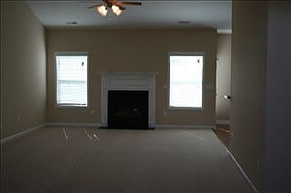 1st image of 186 Slate Dr