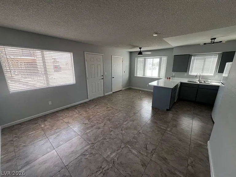 5662 E Lake Mead Blvd #A — Photo 4