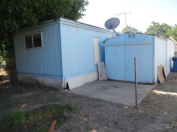 2nd image of 1320 W Flamingo Ave Trailer 23