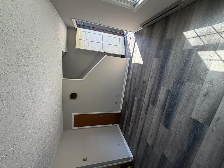 750 Rolling Hills Dr #C — Photo 2