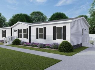 207 Royal Palm Ave, Defuniak Springs, FL 32433