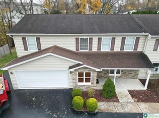 2084 Johnston Dr, Bethlehem, PA 18017