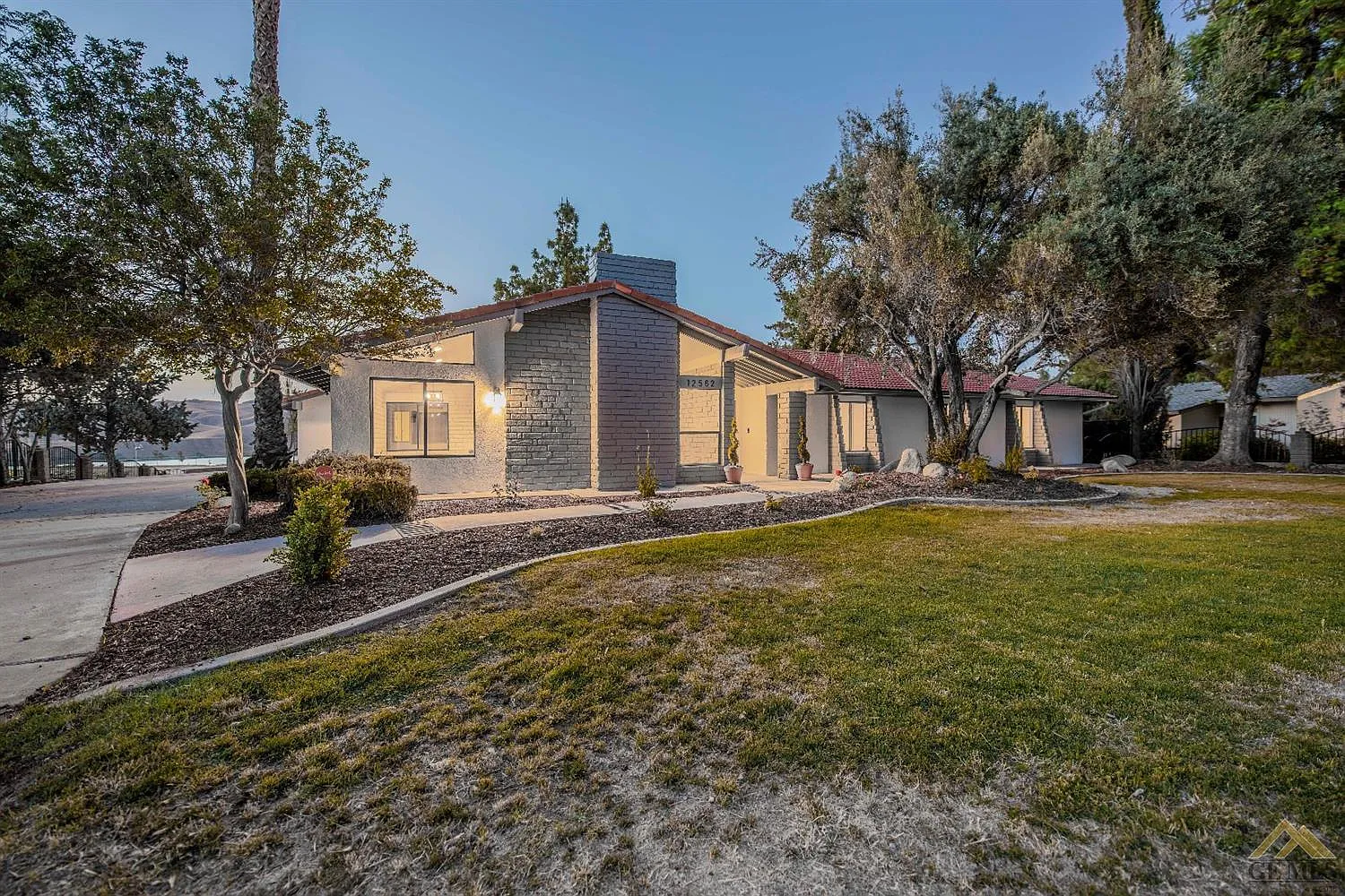 12562 Cattle King Dr photo 1