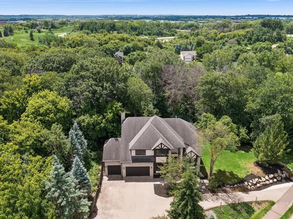 740 Mendota Heights Rd, Mendota Heights, MN 55120