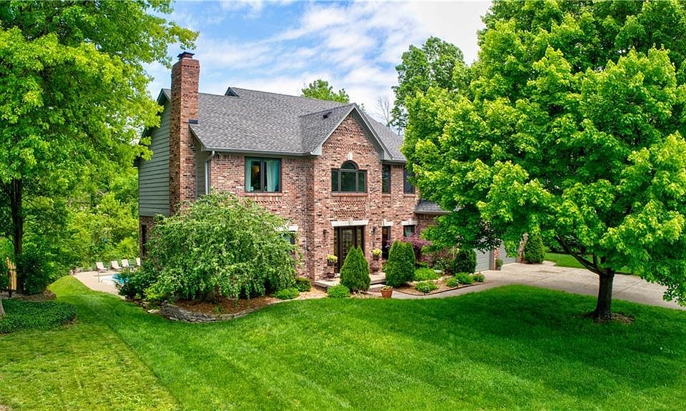 1st image of 872 Wilderness Ln