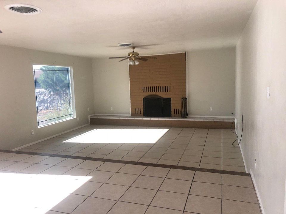 1st image of 1060 Jasmine Dr
