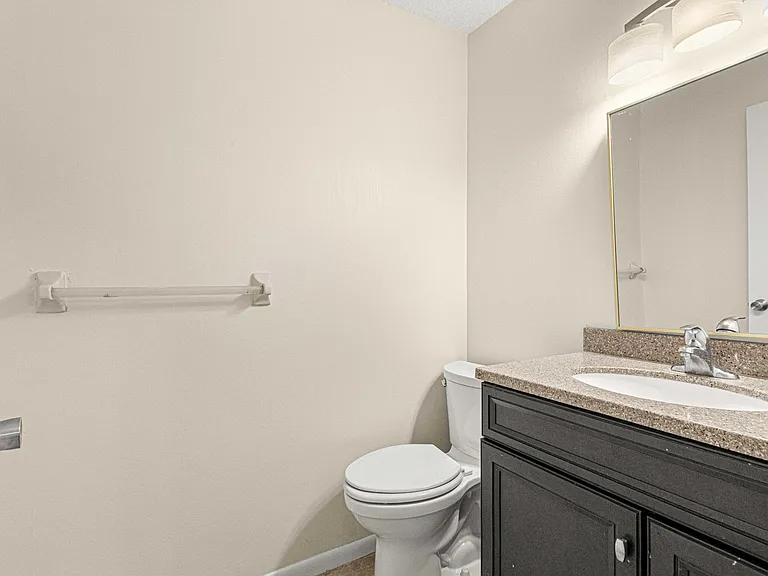 1765 SW 107th Ln — Photo 4