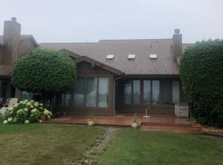 360 Harbor Pointe Ct, Winneconne, WI 54986