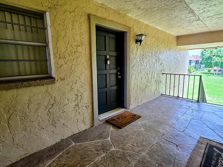 1301 NW 12th Ave #417A — Photo 3