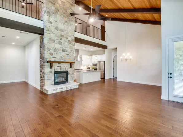 522 Via Amalfi, Irving, TX 75039