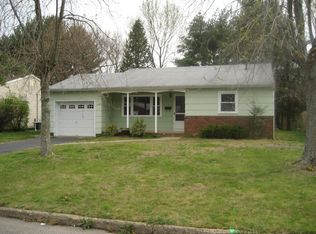 1085 Edgebrook Dr S, Toms River, NJ