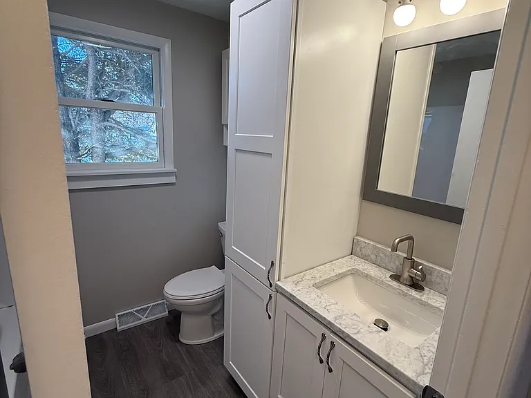 1111 E Moneta Ave #A — Photo 6