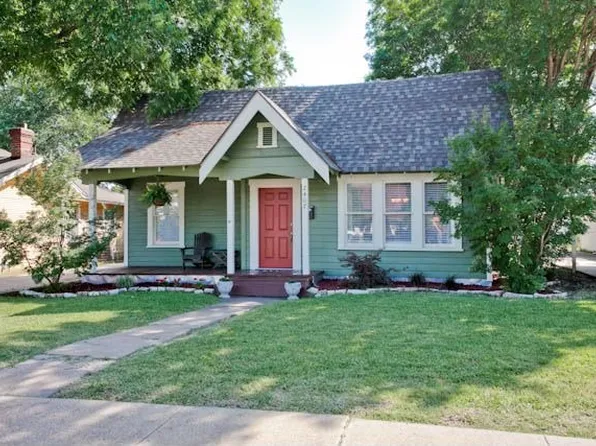 2407 Madera St, Dallas, TX 75206