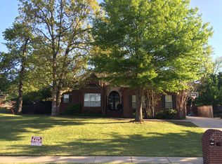 3468 E Redwood Dr, Fayetteville, AR 72703