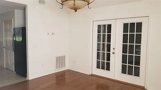 24355 Lanier Street — Photo 3