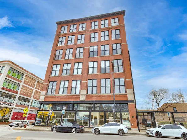 1872 N Clybourn Ave APT 202, Chicago, IL 60614