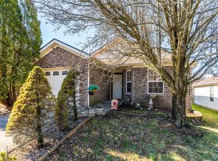 2780 Stoney Park Ln, Lexington, KY 40511