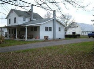 10300 Knowlton Rd, Garrettsville, OH 44231