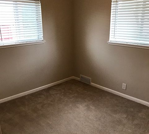 4th image of 29171 Sherry Ave