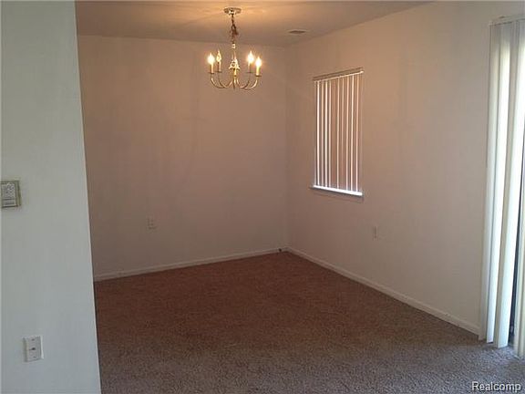 4th image of 33761 Pondview Cir #56