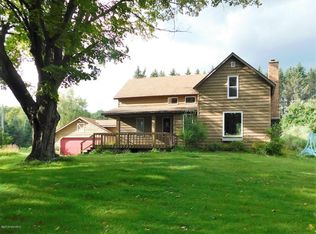 7209 E 50th Rd, Cadillac, MI 49601