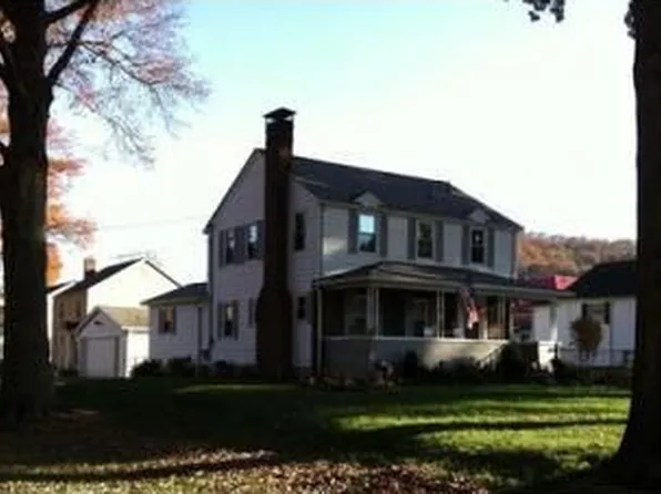 302 50th St SE, Charleston, WV 25304