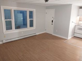 224 Tripp St #2R, Fall River, MA 02724