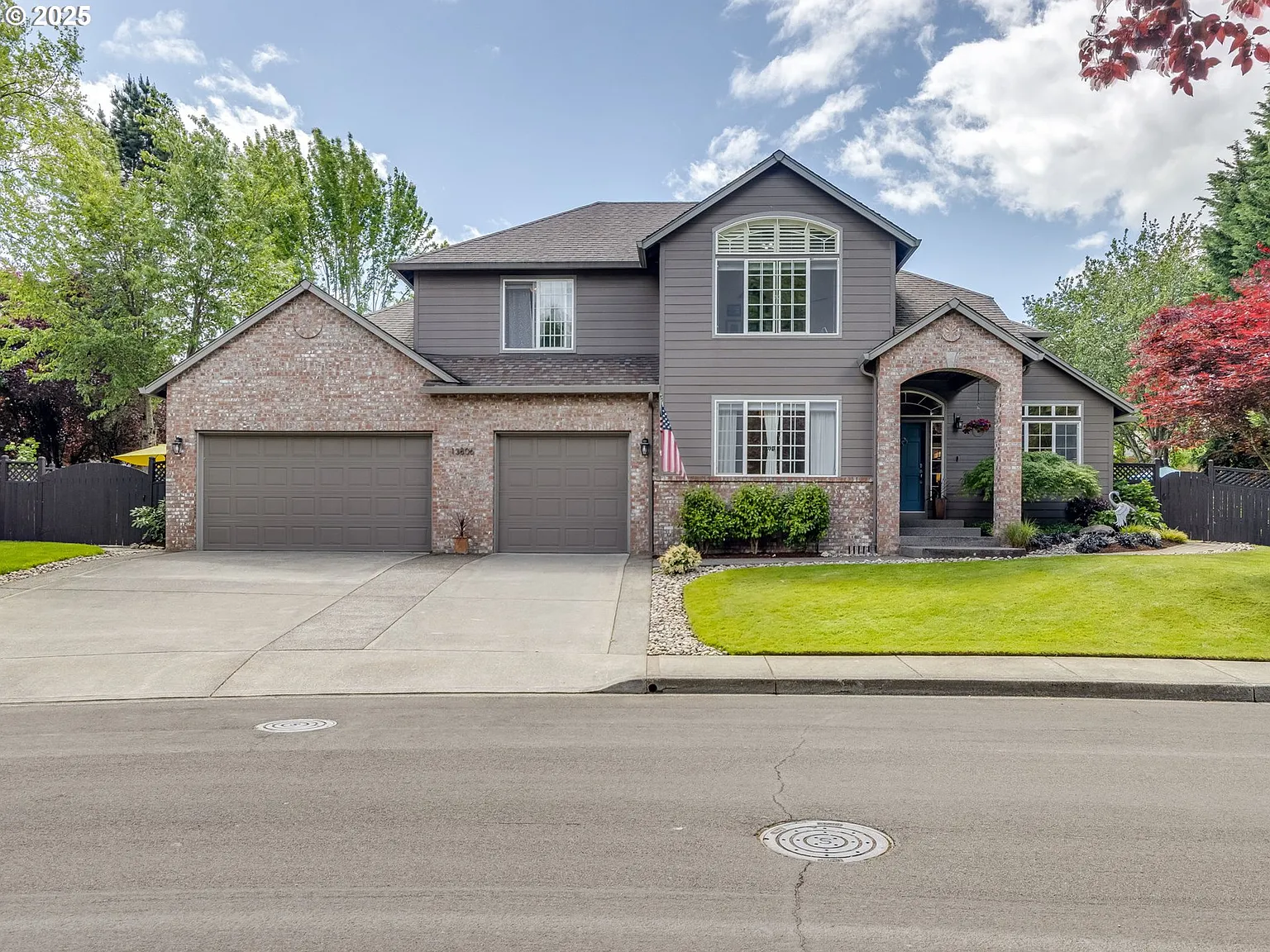 13806 NE 47th Ave photo 1