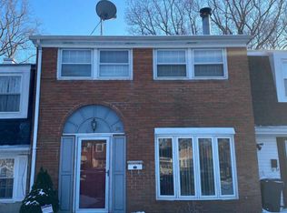 24 Roxborough Pl, Willingboro, NJ 08046