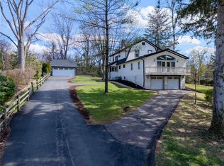3252 Comanche Rd, Pittsburgh, PA 15241