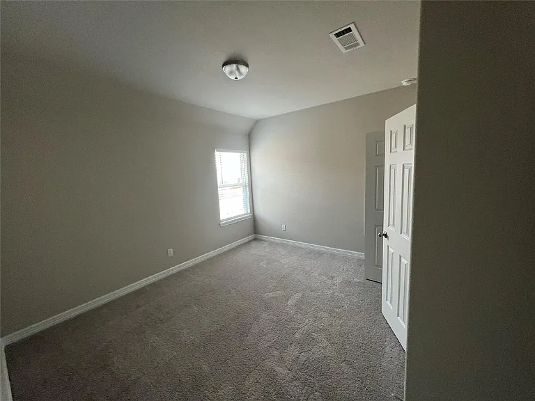 2638 Settler Hill Dr — Photo 10