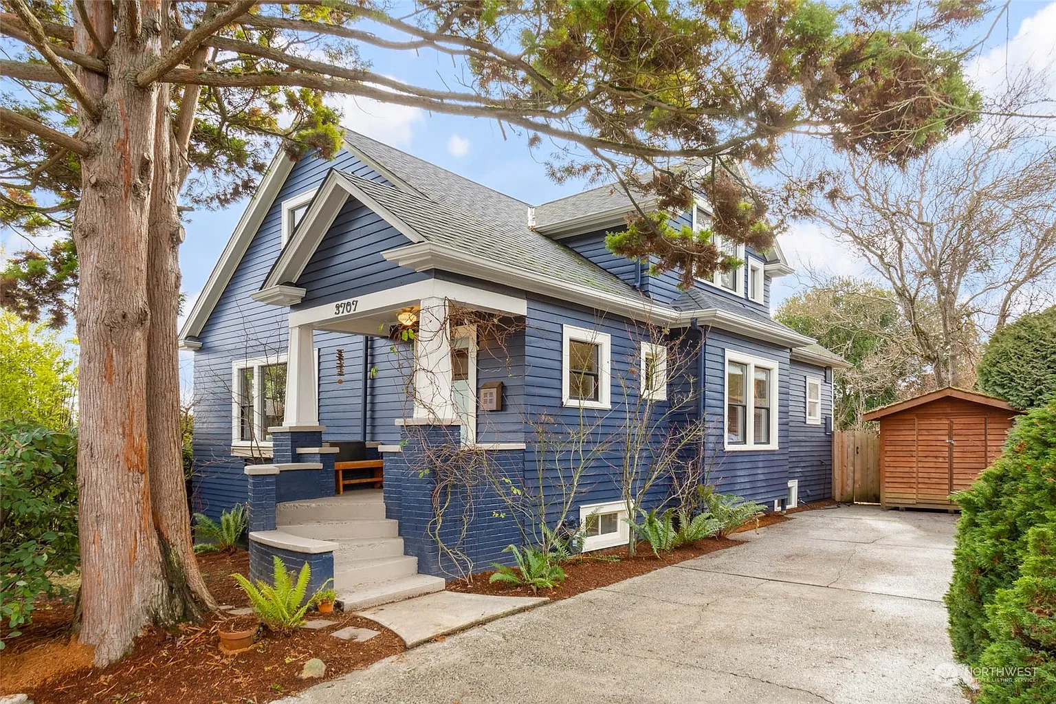 3707 SW Southern Street photo 1