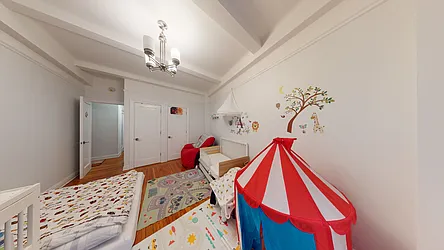 Rented by Bond New York