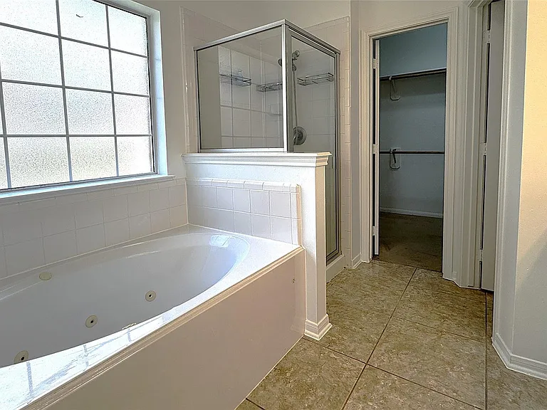 17630 Riata Springs Ln — Photo 15