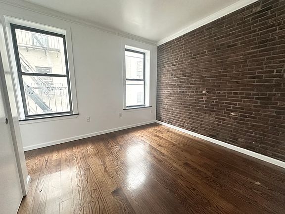 3rd image of 541 W 144th St #14